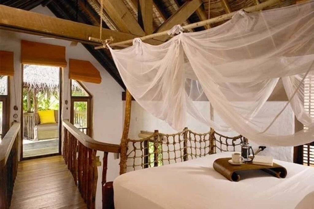 Soneva-Fushi-Crusoe-with-Pool