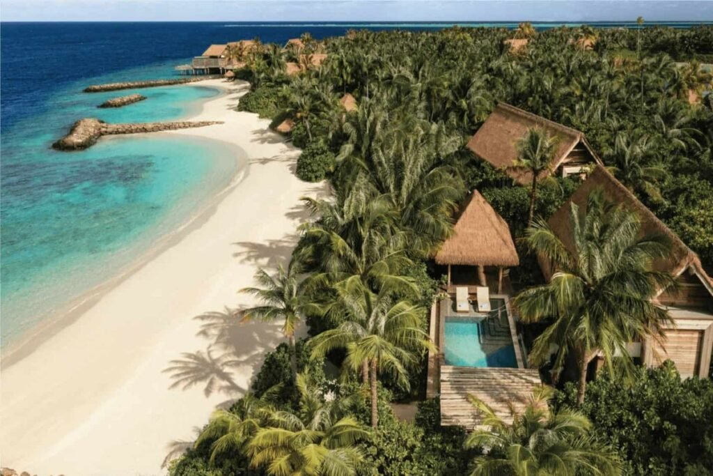 Waldorf Astoria Maldives Ithaafushi Review