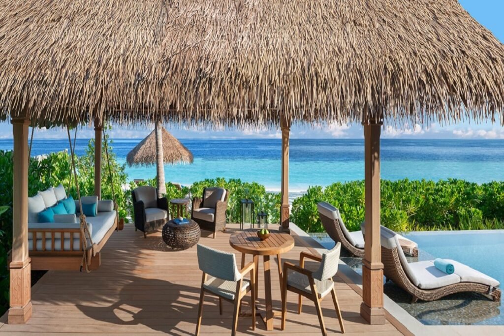 Waldorf Astoria Maldives Ithaafushi Review