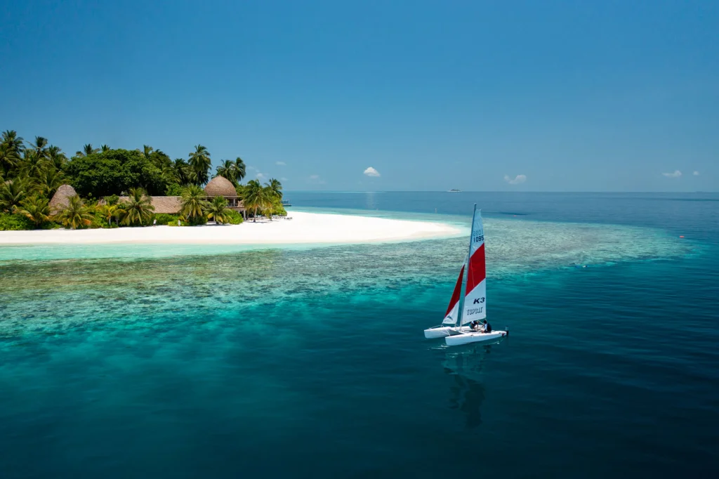 Kandholhu_Watersports