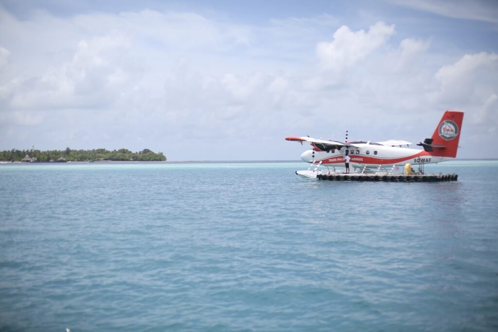 kandholhu seaplane transfer